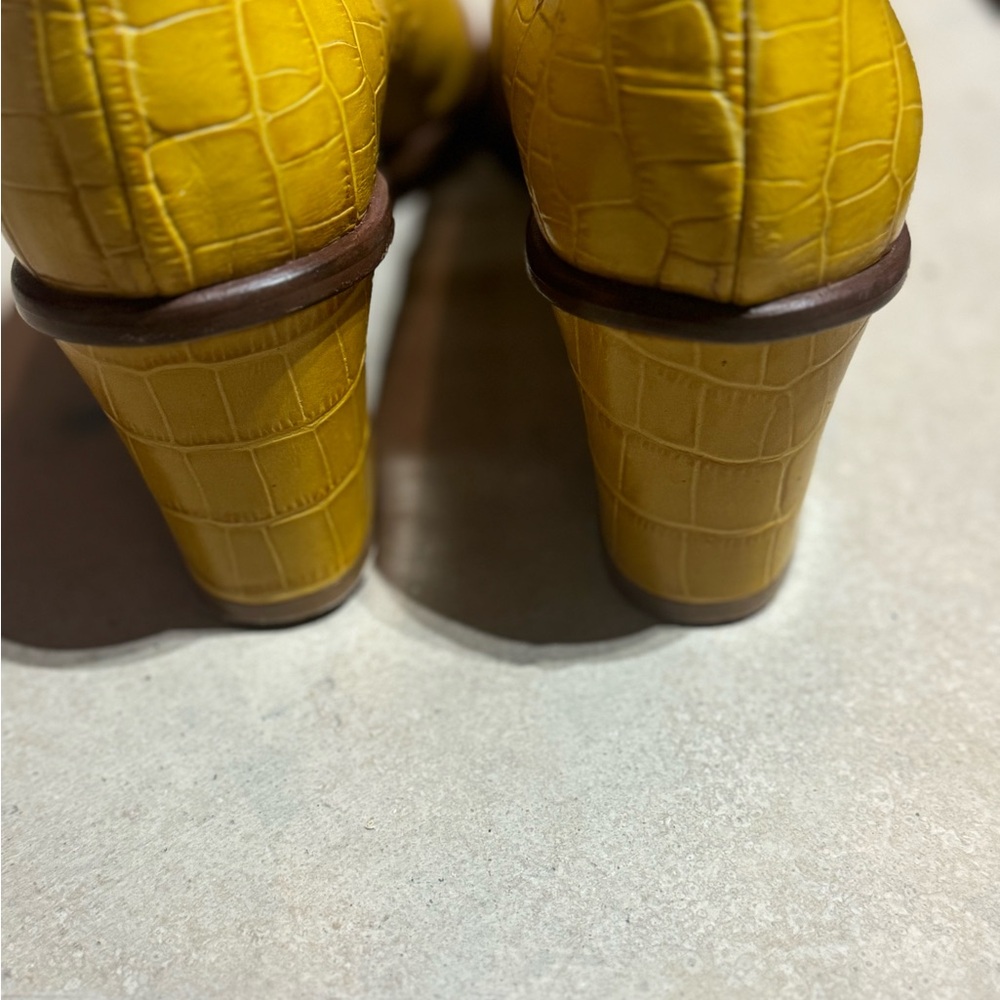 Yellow Croc-Embossed Women's Heels